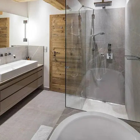 Apartment 5br Cozy In Val De Bagnes - What'app - 0039-344-544-4174 - For Reservations!